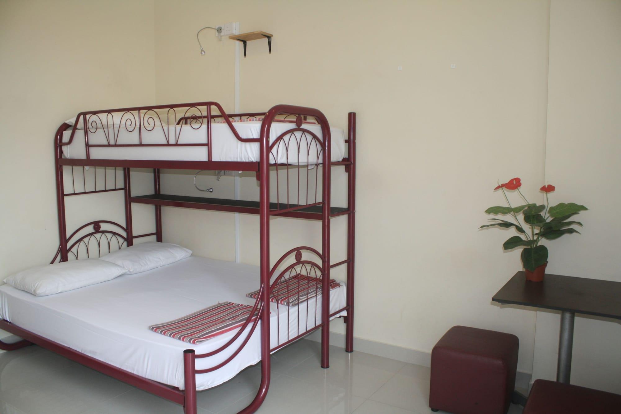 Mitraa Singapur
